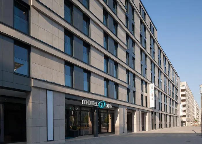 One Frankfurt-messe Otel